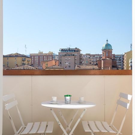 Scandellari Apartments - Stylish Stay For Two Guests Bolonha Exterior foto